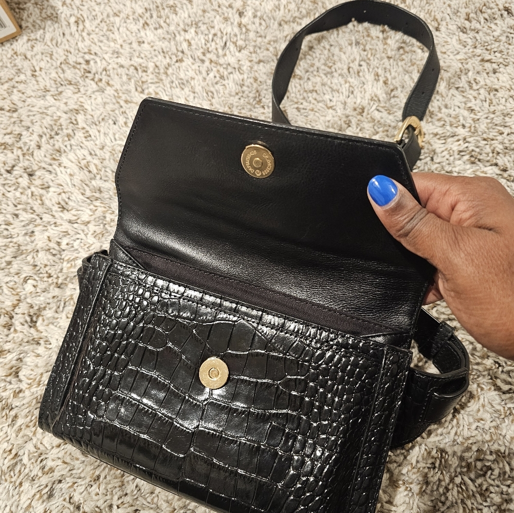 Purses - Picture 5 of 6